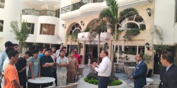 تدريب طلاب الأزهر على الوعي السياحي بفنادق شتايجن