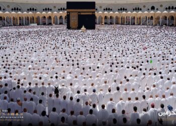 بيان عاجل من السياحة بشأن موعد إصدار ضوابط وأسعار الحج السياحي