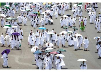 “السياحة” تستحدث برنامجين جديدين في ضوابط الحج السياحي 2026