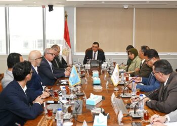“الإسكان” تطرح المرحلة الثانية من 400 ألف وحدة سكنية عبر «منصة مصر العقارية»..الشهر المقبل