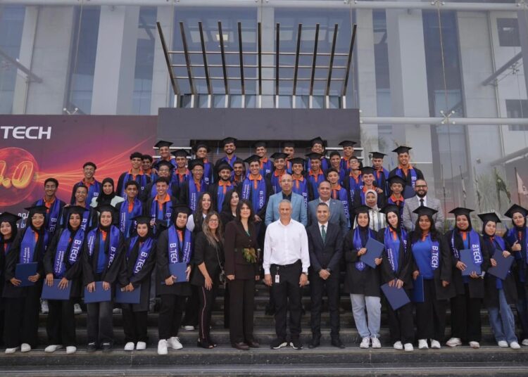 “بى تك” تحتفل بتخرج الدفعة الثالثة من طلاب مدرستها  للتكنولوجيا التطبيقية لعام 2025