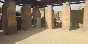 قديم.. أول رد من “السياحة” على فيديو مقبرة بتاح شبسس بأبوصير