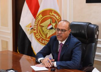 4007 فرصة عمل جديدة للشباب برواتب تصل لـ12 ألف جنيه