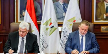  محافظ البنك المركزي ووزير التعليم العالي يوقعان بروتوكولي تعاون لتوفير منح جامعية للطلاب