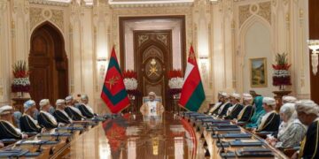 حزمة قرارات بشأن الحماية الاجتماعية وتشغيل الشباب بسلطنة عمان