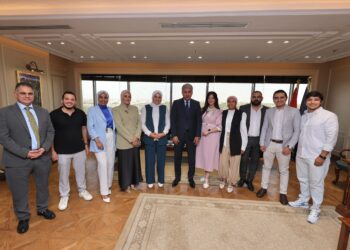 إطلاق المرحلة الثانية من حملة “إحنا مصر” لتسليط الضوء على أهمية السياحة