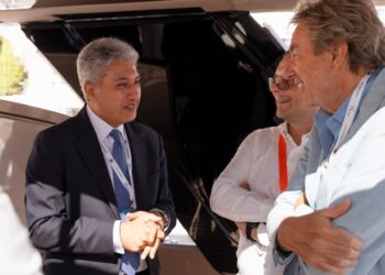 وزير السياحة يفتتح الجناح المصري المُشارك في معرض موناكو الدولي لليخوت