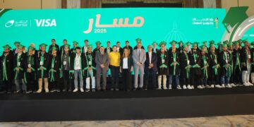 البريد المصري يكرّم أوائل الثانوية العامة والأزهرية والدبلومات الفنية ضمن مبادرة “مسار”