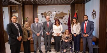 رئيس جمعية الفنادق الأردنية يستقبل وفد اتحاد المستثمرات العرب برئاسة هدى يسى