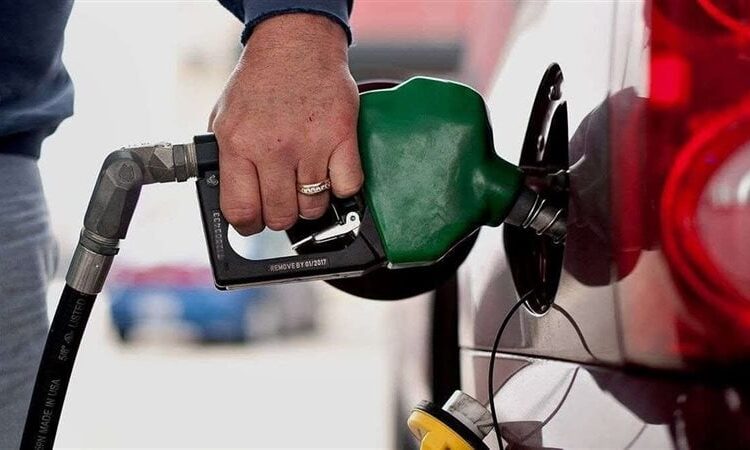 وزارة البترول: رفع أسعار المواد البترولية مع تثبيت الأسعار لعام كامل كحد أدني