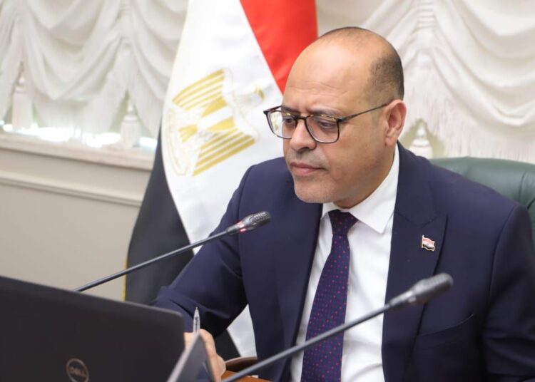 للمصريين.. فرص عمل جديدة بالإمارات براتب 1800 درهم شهريًا