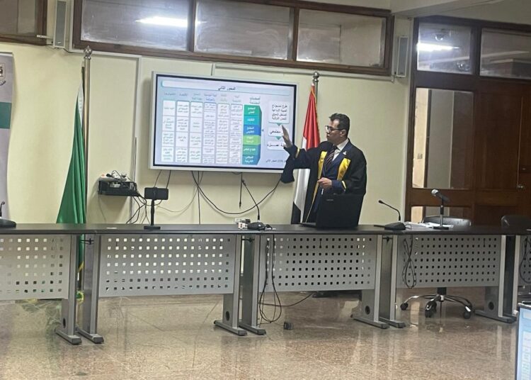 النائب إيهـاب زكريا يناقش أطروحة دكتوراه حول تطوير المدن التراثية إلى مدن إبداعية