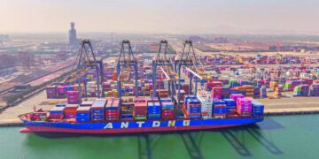 فائض الميزان التجاري لسلطنة عُمان يسجل 3.5 مليار ريال نهاية يوليو 2025