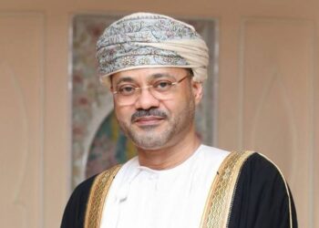 وزير الخارجية العماني يعرب عن سعادته لانتخاب الدكتور خالد العناني مديرًا عامًا لليونسكو
