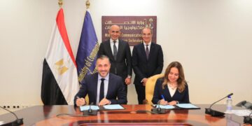 وزيرا الاتصالات والتربية والتعليم يشهدان توقيع مذكرة تفاهم مع شركة ” إتش بى – مصر”