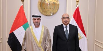 سفير الإمارات ووزير العدل يناقشان تعزيز التعاون القانوني والقضائي