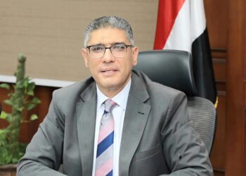 تخصيص شاشات كبرى بميادين “الجيزة” لمتابعة افتتاح المتحف المصري الكبير