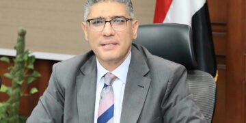 تخصيص شاشات كبرى بميادين “الجيزة” لمتابعة افتتاح المتحف المصري الكبير