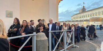 50 ألف تذكرة.. آلاف الزائرين يتوافدون على معرض “كنوز الفراعنة” بروما