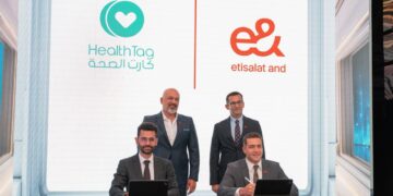 “إي آند مصر” و”هيلث تاج” تتعاونان لدمج الخدمات المالية والرعاية الصحية الرقمية عبر تطبيق e& money