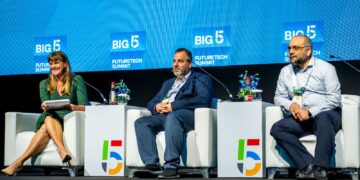 مصر تُشارك في قمة القادة العالميين ضمن معرض Big 5 Global بدبي لتعزيز التعاون بقطاع الإنشاءات والبنية التحتية 