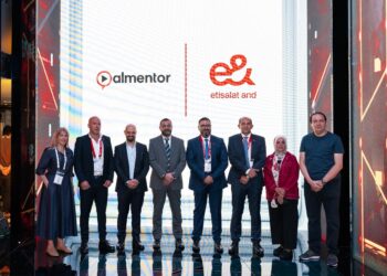 إي آند مصر توقّع شراكة حصرية مع منصة المنتور لتقديم تجربة تعليمية رقمية مبتكرة لعملائها