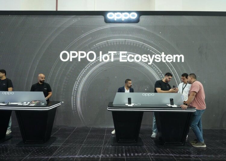 OPPO تكشف عن هاتفها Find X9 Pro ومنظومة أجهزة إنترنت الأشياء الذكية خلال معرض Cairo ICT 2025