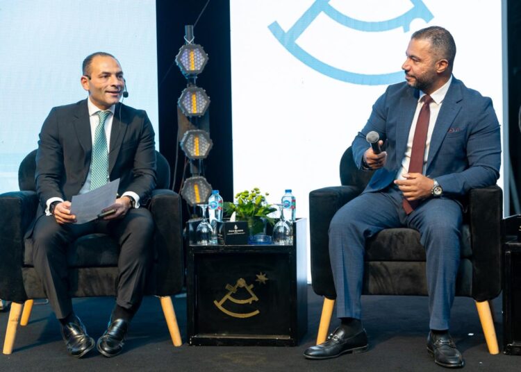 البورصة المصرية تشارك في حوار موسع حول خطط تطوير السوق وتفعيل الآليات الجديدة