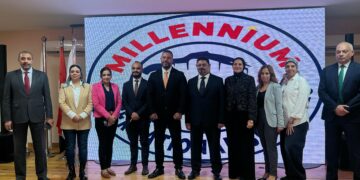 نائب رئيس البورصة  يستعرض أمام طلاب مدارس ميلينيوم الدولية أساسيات الاستثمار والثقافة المالية 