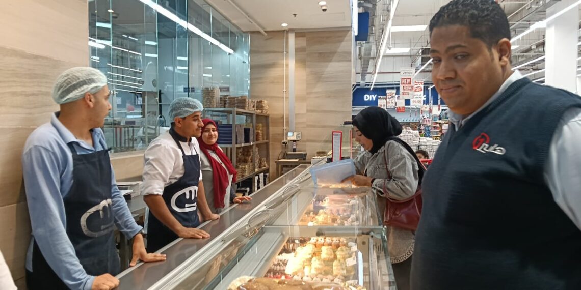 وزارة العمل تحرر 514 محضراً لمشآت غير ملتزمة بتطبيق الحد الأدنى للأجور