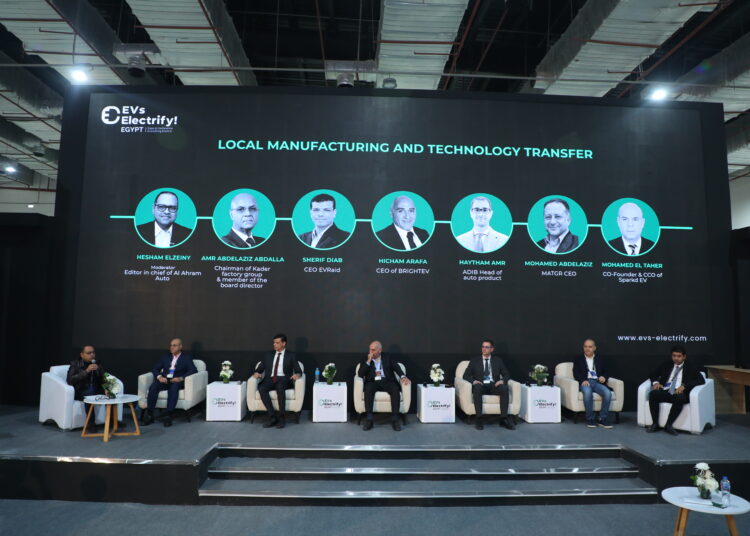 قمة مصر الدولية لوسائل النقل الكهربائية تبحث التصنيع المحلي ونقل التكنولوجيا