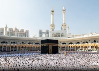 بيان مهم من السياحة بشأن آخر موعد لإنهاء إجراءات سكن وعقود الحجاج