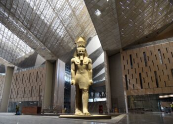 السياحة تكشف حقيقة ما أُثير مؤخراً بشأن المتحف الكبير