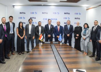 CIB يوقع شراكة استراتيجية مع منصة INVIA لدعم التحول الرقمي