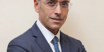 بنك مصر يعلن تعيين عمرو دمرداش رئيسًا لقطاع ائتمان الشركات والقروض المشتركة 