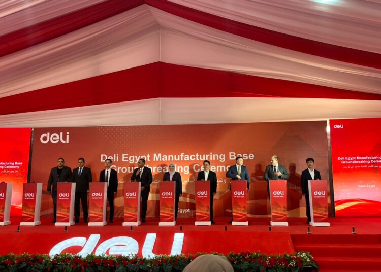 باستثمارات 200 مليون دولار.. “ديلي الصينية” تدشن مجمع صناعي في مصر