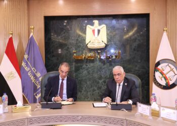 بروتوكول تعاون بين «الاتصالات» و«النيابة العامة» لتنفيذ 10 مشروعات للتحول الرقمي