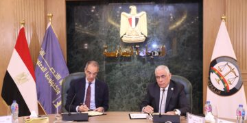 بروتوكول تعاون بين «الاتصالات» و«النيابة العامة» لتنفيذ 10 مشروعات للتحول الرقمي