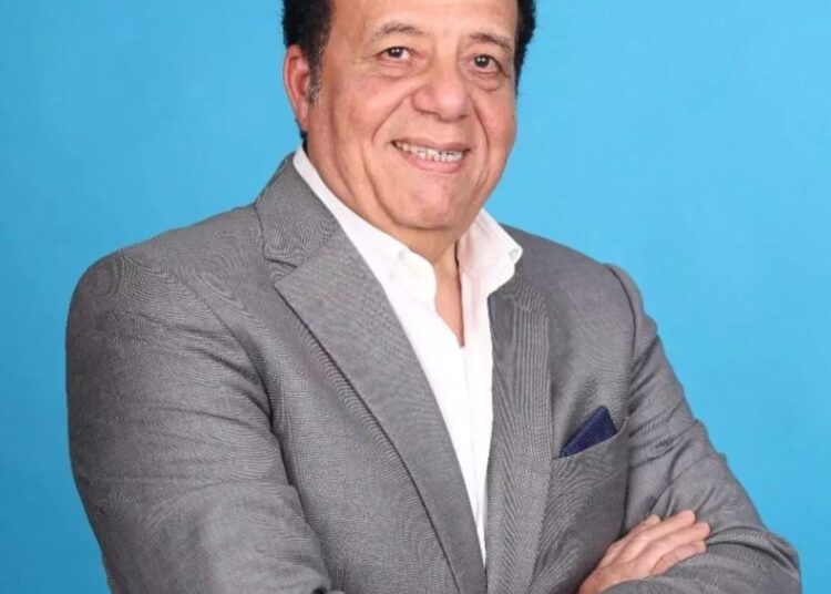 “عاطف عبداللطيف” يضع تصورًا للاستثمار الأمثل للطيران في دعم السياحة