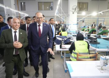 وزير العمل يوقع بروتوكول تعاون مع رئيس منظومة OMC عمال مصر