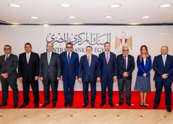 البنك المركزي يجدد دعمه لقوائم الانتظار الصحية لمدة 3 سنوات