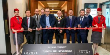 الخطوط الجوية التركية تفتتح أول صالة لها بأوروبا خارج تركيا في إدنبرة