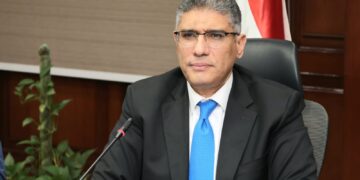 بالأسماء.. محافظ الجيزة يكلف رؤساء جدد لـ5 مراكز كبرى (تعرف عليهم)