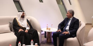 وزير السياحة المصري يستقبل وزير الحج والعمرة السعودي