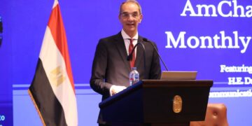 وزير الاتصالات: الصادرات الرقمية تقفز إلى 7.4 مليار دولار والتعهيد يتضاعف خلال 3 أعوام