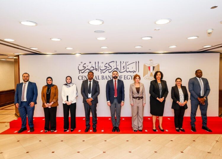 البنك المركزي المصري يستضيف وفد بنك تنزانيا للاطلاع على التجربة المصرية في استمرارية الأعمال