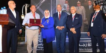 عادلة رجب: 19 مليون سائح بمصر خلال 2025 قفزة في طريق الـ30 مليون سائح