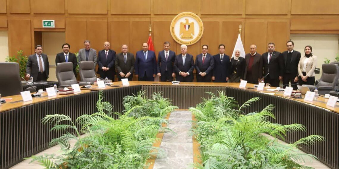 رئاسة الوزراء:بدء الإجراءات التنفيذية لإنشاء جامعة الغذاء بالتعاون مع وزارتي التعليم العالي والزراعة