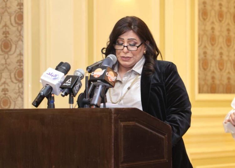 12 ليلا.. إيقاف حساب الشركات بموقع وزارة السياحة عقب إنتهاء عقود سكن الحجاج