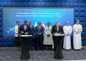 عُمان ورواندا .. اتفاقيات لتعزيز الشراكة الاقتصادية واللوجيستية وسلاسل الإمداد